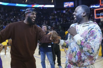 开云体育app下载-湖人or快船？名记：若勇士不续约追梦 追梦将考虑加盟洛杉矶球队