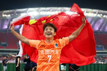 湖北日报：面临魔鬼赛程！武汉女足本赛季将五线作战